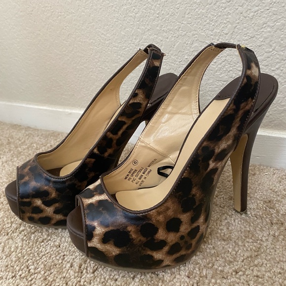 Wet seal PeepToe Ankle Strap Heeled Sandals size6 - Picture 3 of 5